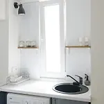 White Door Heart Of 1 Apartament