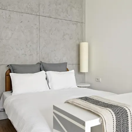 White Door Heart Of 1 *