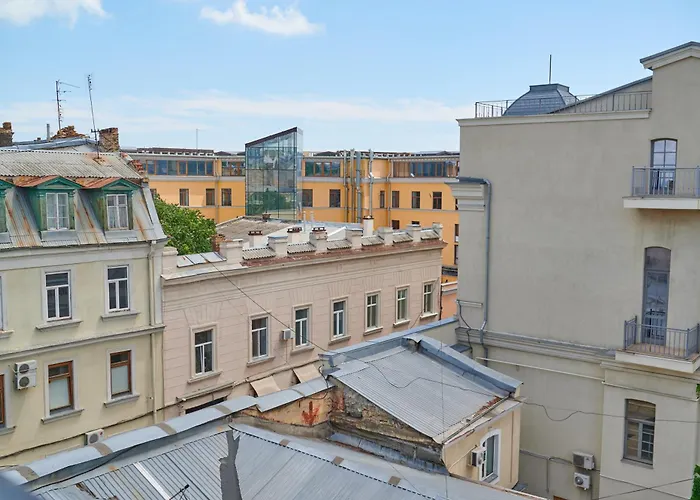 White Door Heart Of 1 דירה אודסה