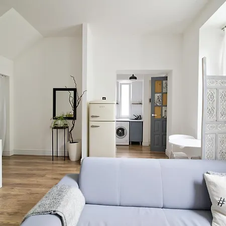 Appartement White Door Heart Of 1